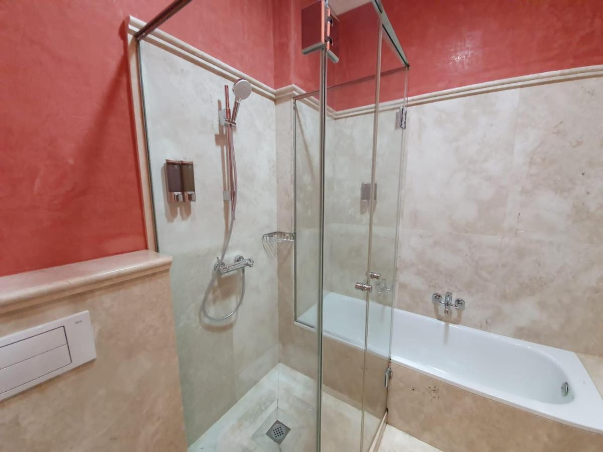 Bns Dauro Suites Granada Luaran gambar