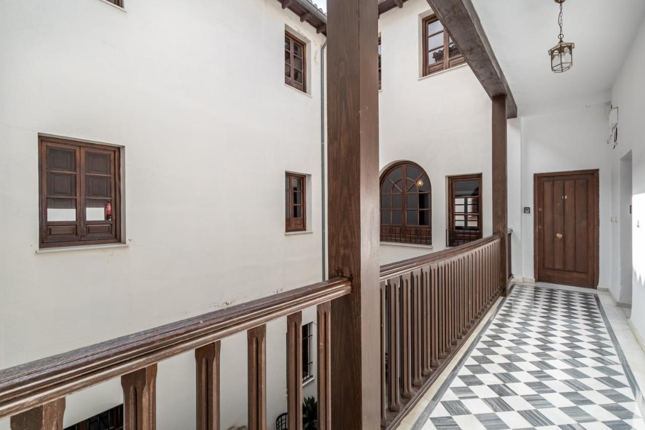 Bns Dauro Suites Granada Luaran gambar